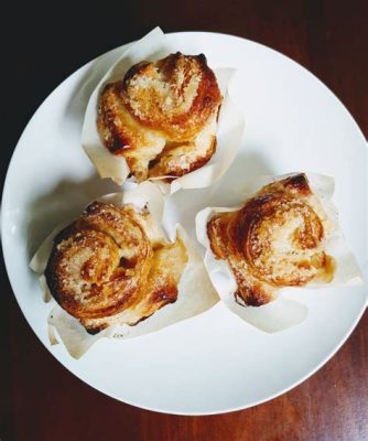  Kouign Amann – Ein buttriges Gebäck mit karamellisierten Zuckerkristallen, das den Gaumen verwöhnt!