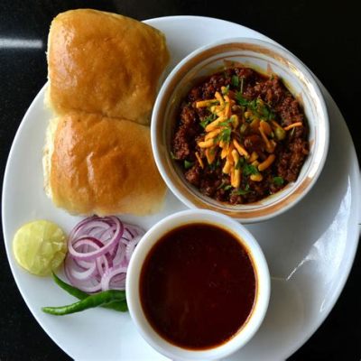  Misal Pav: Ein würziges und aromatisches Frühstück für Champions!